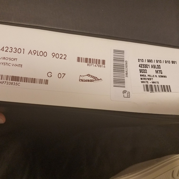 new $650 gucci authentic sneaker Authentic us 8.5 - Picture 3 of 8